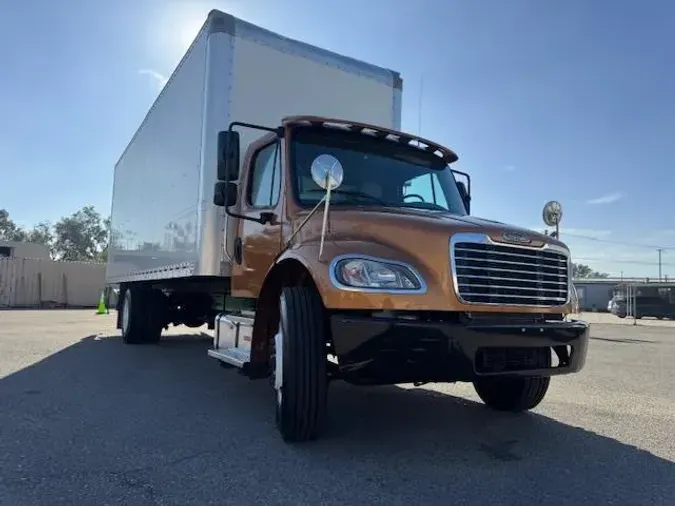 2021 Freightliner Business Class M2 106