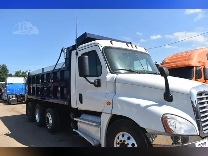2018 FREIGHTLINER CASCADIA 125