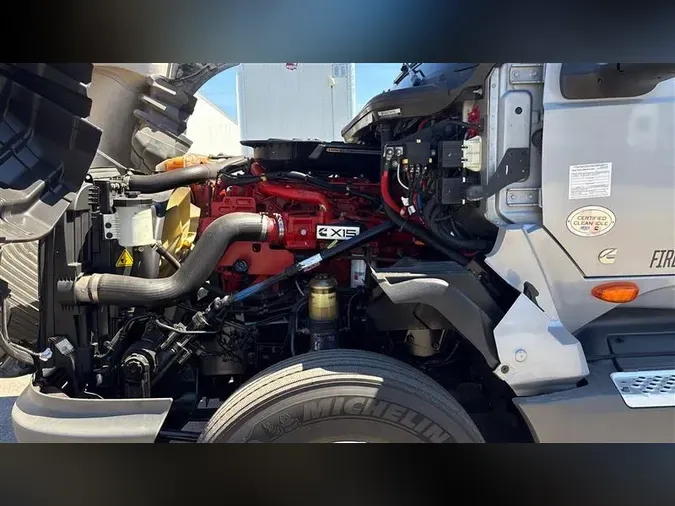 2022 INTERNATIONAL LT