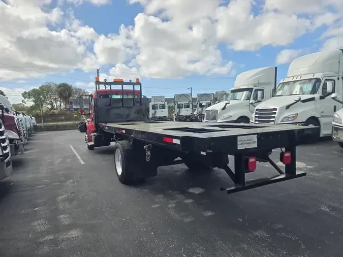 2019 FREIGHTLINER/MERCEDES M2 106
