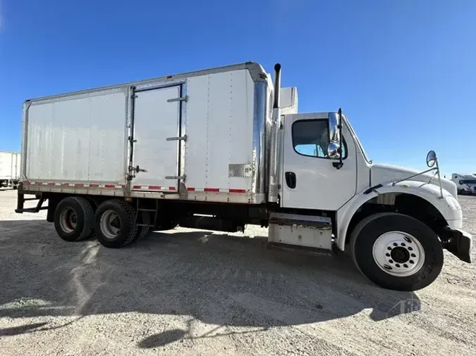 2014 FREIGHTLINER BUSINESS CLASS M2 106