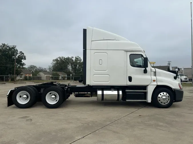 2019 Freightliner Cascadia