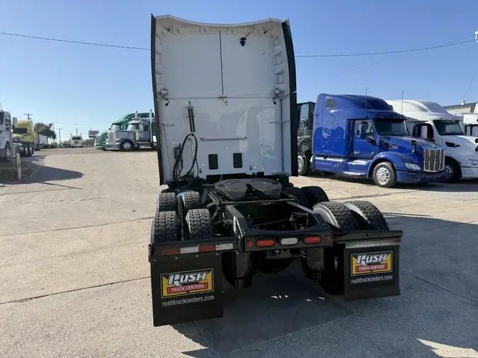 2021 Peterbilt 57915b52fbc7a00b4125cff17b0ec68e0e8