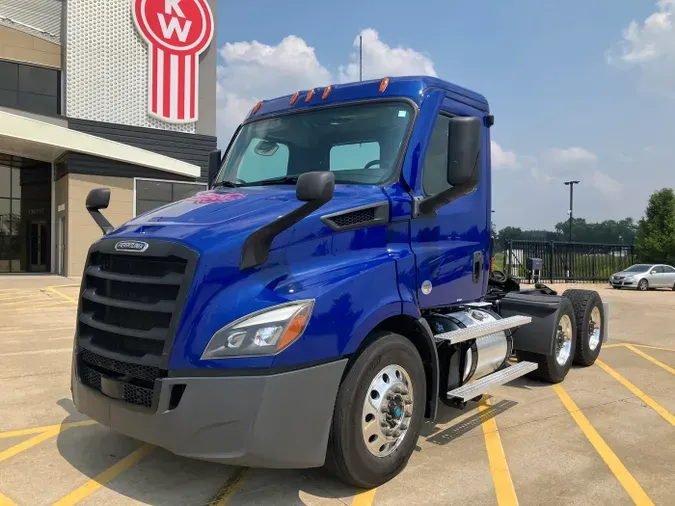 2021 Freightliner Cascadia