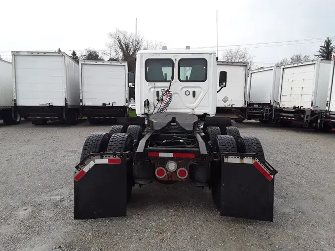 2020 FREIGHTLINER/MERCEDES CASCADIA 125