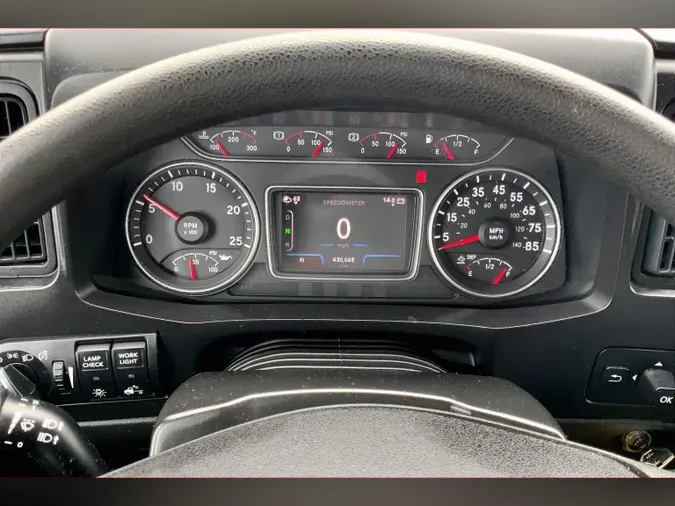 2023 INT LT625 6X4