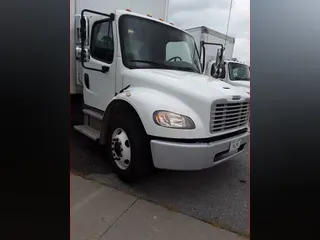 2018 FREIGHTLINER/MERCEDES M2 106