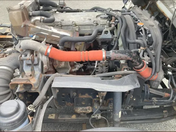 2018 ISUZU NQR