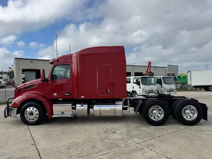 2022 Peterbilt 579