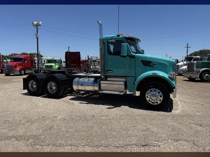 2023 Peterbilt 567