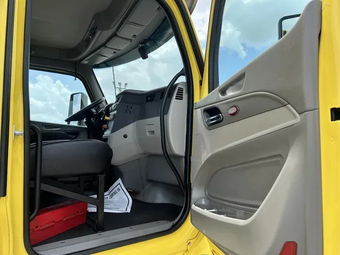 2021 Peterbilt 579