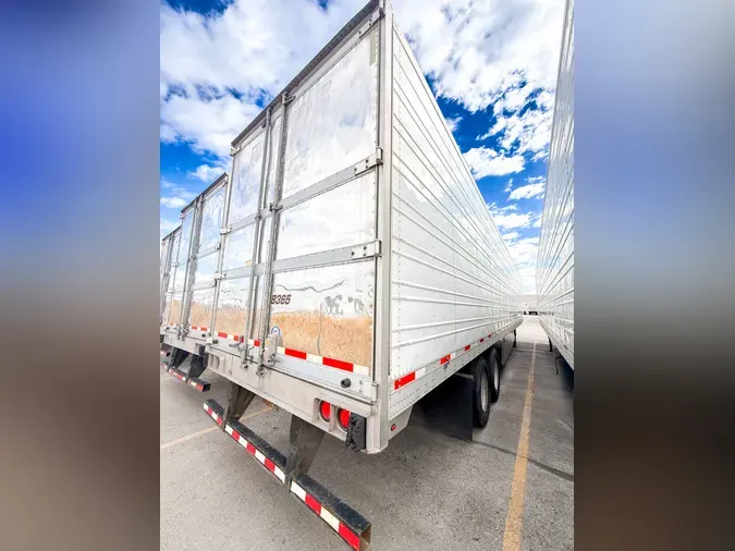 2018 UTILITY VS2RA15be7d6d28ba94868eae37e8eecd4918