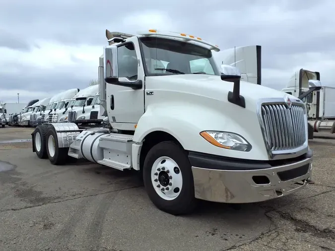 2018 NAVISTAR INTERNATIONAL LT625 DAYCAB T/A