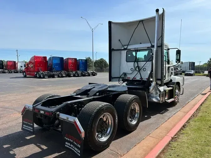 2023 MACK AN64T