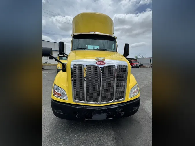 2021 Peterbilt 579