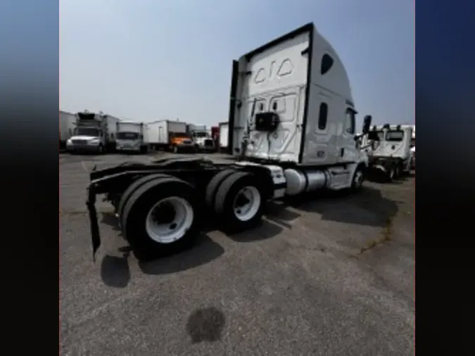 2019 FREIGHTLINER NEW CASCADIA PX12664