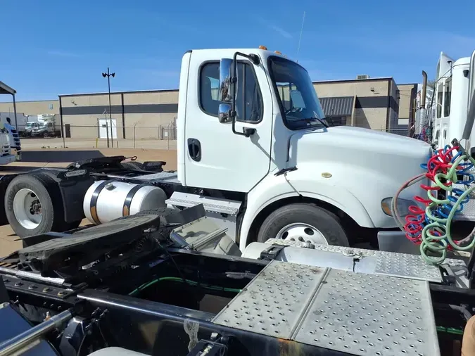2018 FREIGHTLINER/MERCEDES M2-11215c3bf00c78bb4c75bb09d787935e0c1