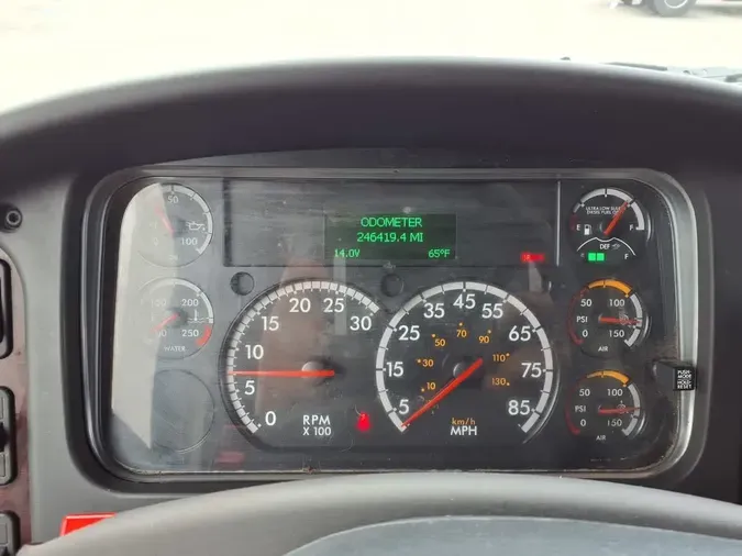 2019 FREIGHTLINER/MERCEDES M2 106