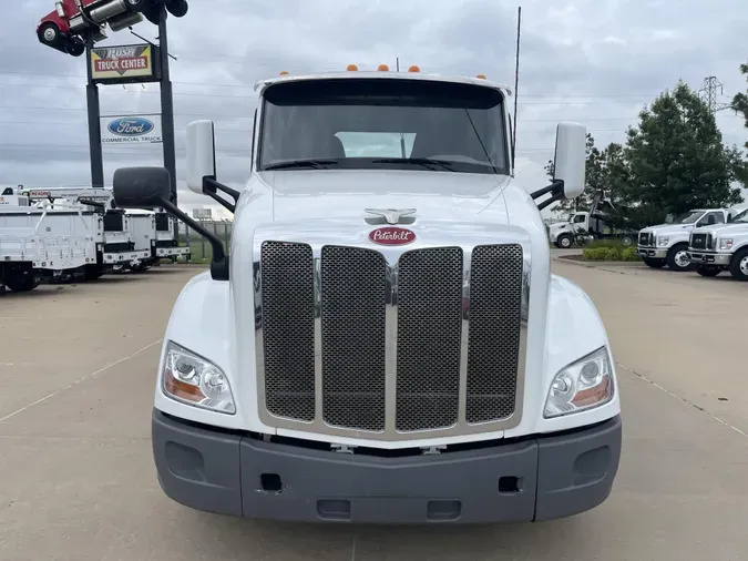 2021 Peterbilt 579