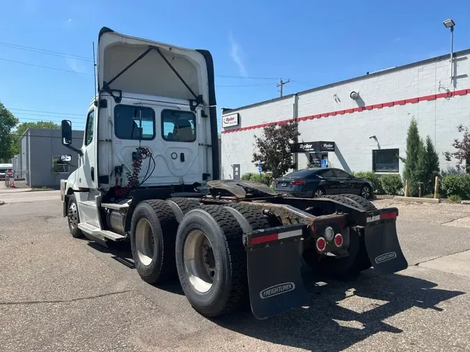 2020 FREIGHTLINER/MERCEDES NEW CASCADIA PX1266415ce48d2123937cd0d4bdaa604c19bf6