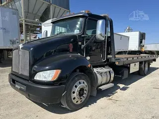 2019 KENWORTH T270