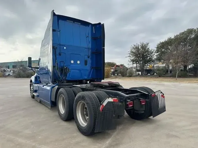 2022 International LT625