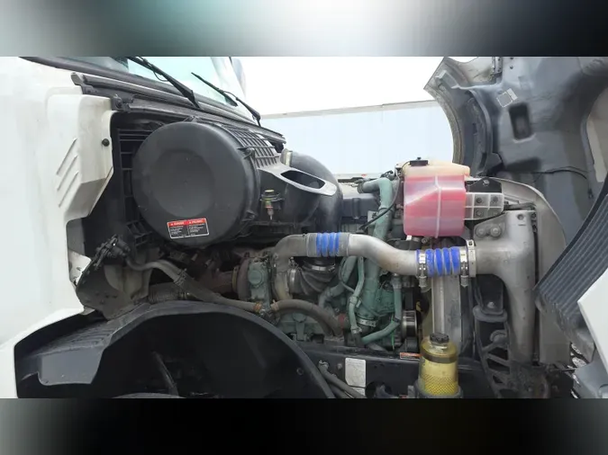 2020 Volvo VNL30015d7fcecd20bafc2083d07428feeeff5