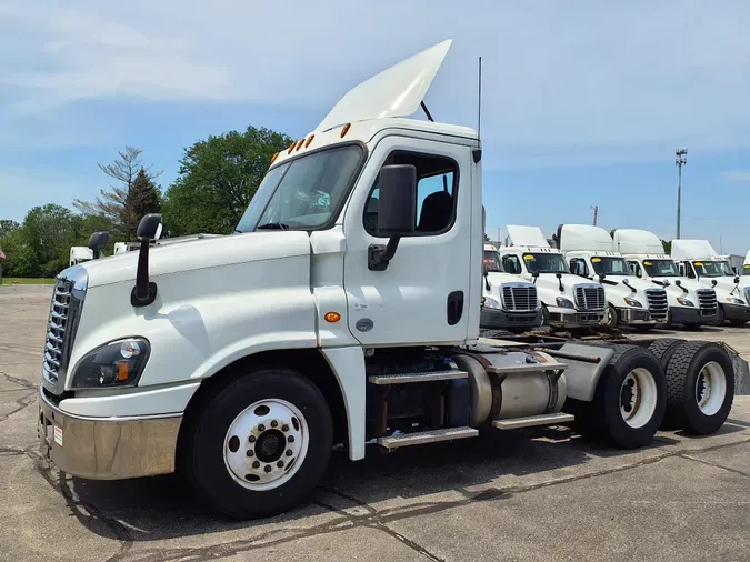 2018 FREIGHTLINER/MERCEDES CASCADIA 12515d8ffef5cf584c5c370c4adcd7fcca2