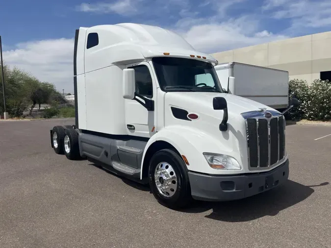 2021 Peterbilt 579