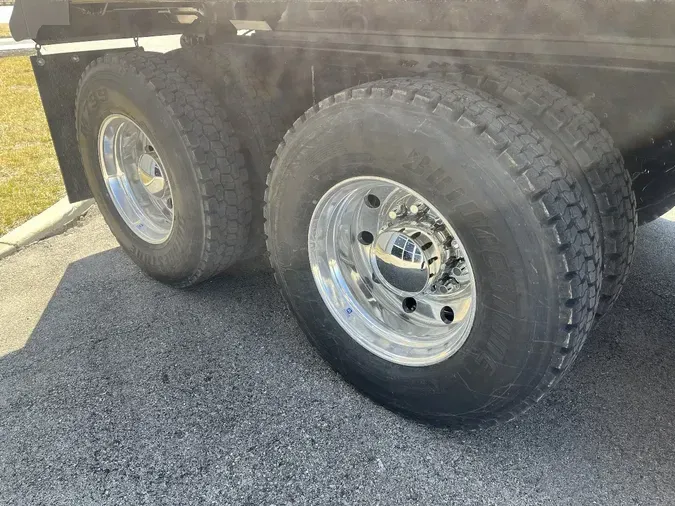 2026 MACK GRANITE 84BR