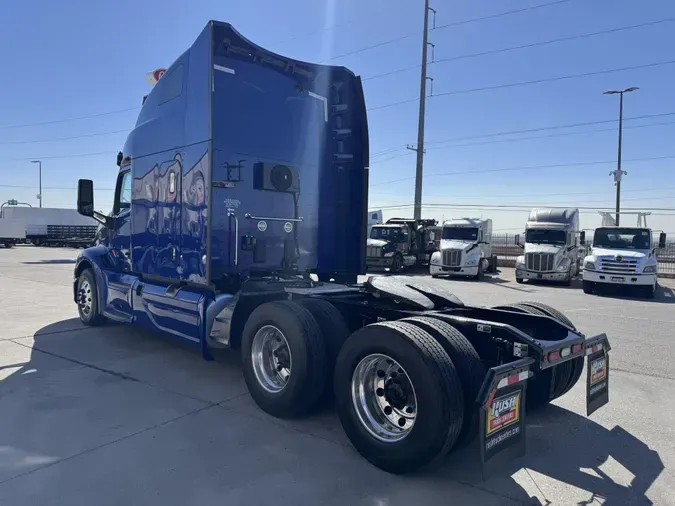 2022 Peterbilt 579