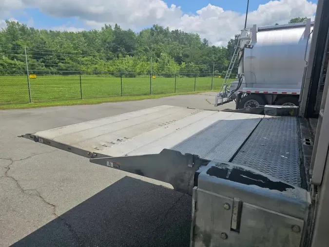 2018 UTILITY TRAILERS VS2DC 32/162/102