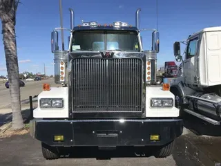 2020 Western Star 4900 EX