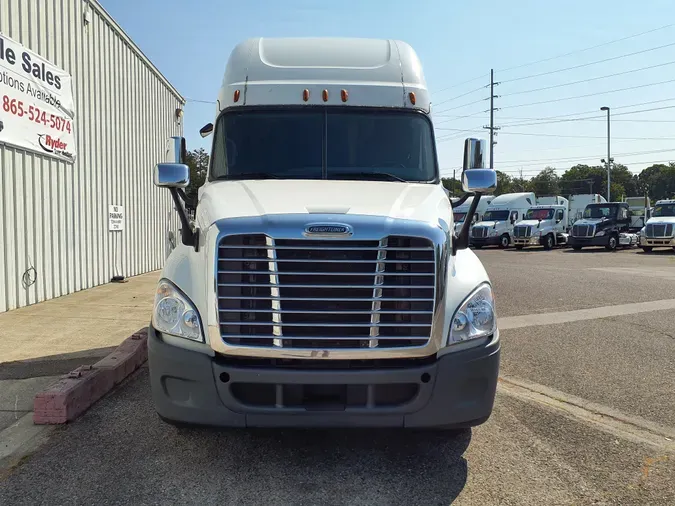 2019 FREIGHTLINER/MERCEDES CASCADIA 125