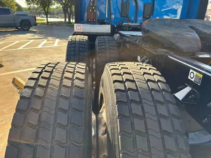 2022 Kenworth T680