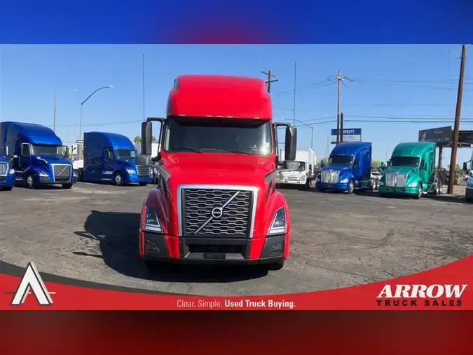 2022 VOLVO VNL760