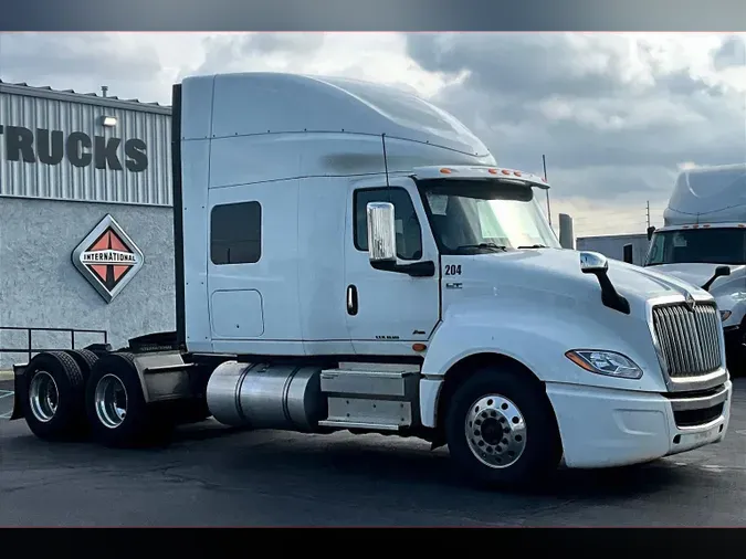 2022 INT LT625 6x415f8c6dd2ebfd9c6b4ec8f51bf1b3bbc