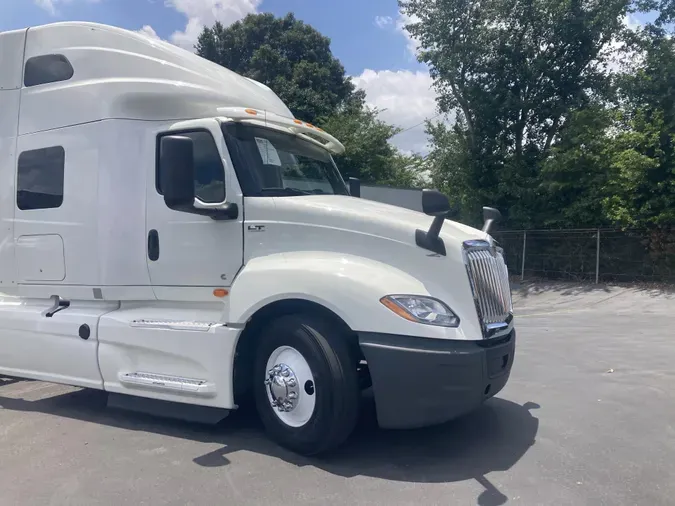 2020 International LT625