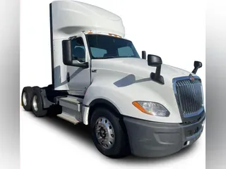 2020 International LT625