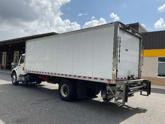2016 FREIGHTLINER M2