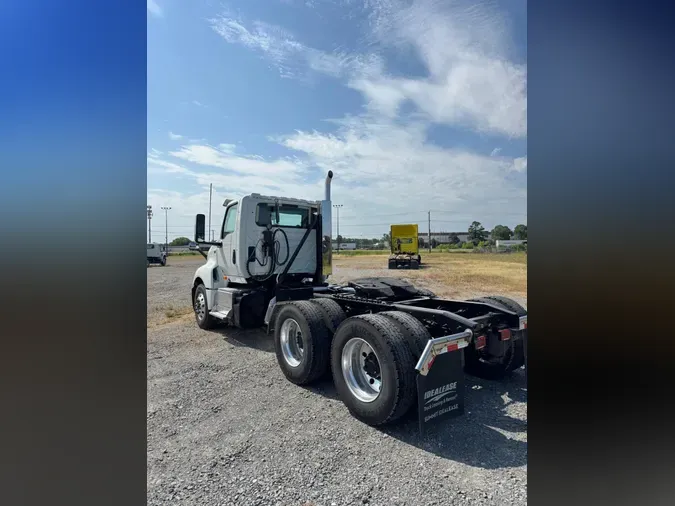2021 International LT625