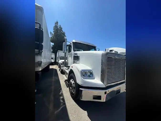 2017 FREIGHTLINER/MERCEDES CORONADO 12215ff44f6704b3df76dc60e882c2087fe