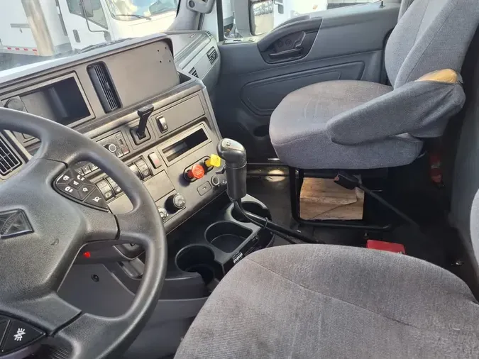 2021 NAVISTAR INTERNATIONAL LT625 DAYCAB S/A160507a438393d46afe3e4057d525094