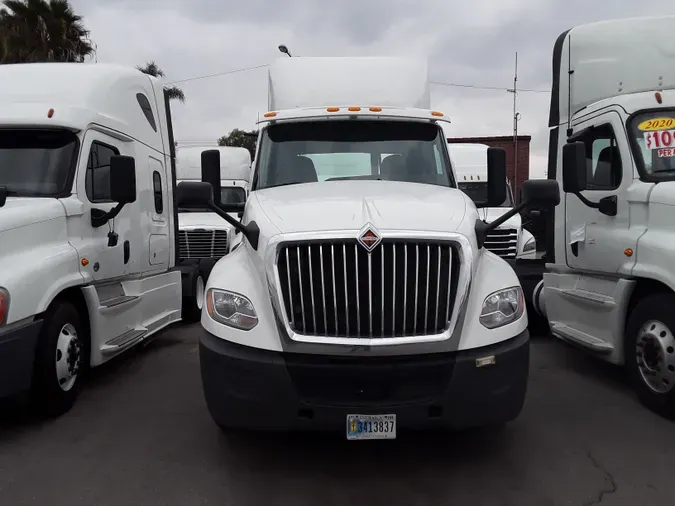 2019 NAVISTAR INTERNATIONAL LT625 DAYCAB T/A