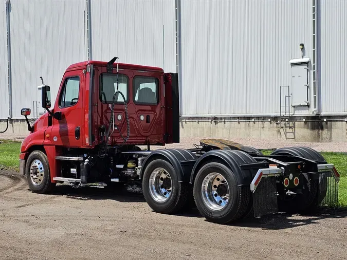2020 Freightliner Cascadia