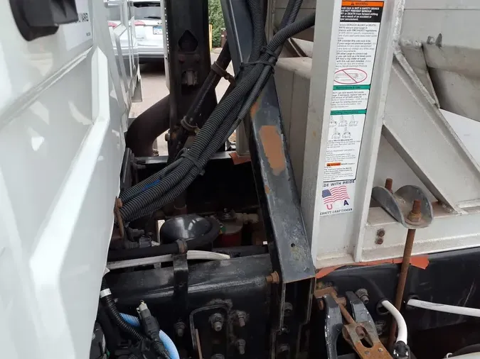 2018 NAVISTAR INTERNATIONAL LT625 DAYCAB T/A