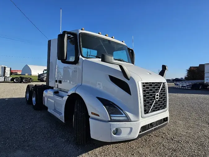 2020 VOLVO VNR64T3001607135dce829bc9fb1fa1aa496d5140
