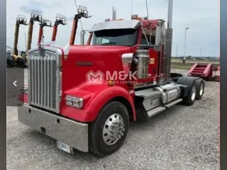 2018 KENWORTH W900L