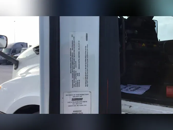 2021 Freightliner Cascadia 126