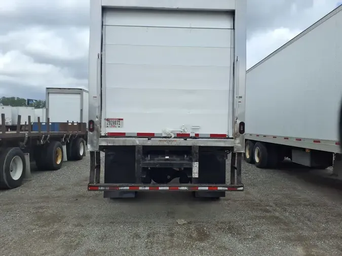 2020 FREIGHTLINER M2 106